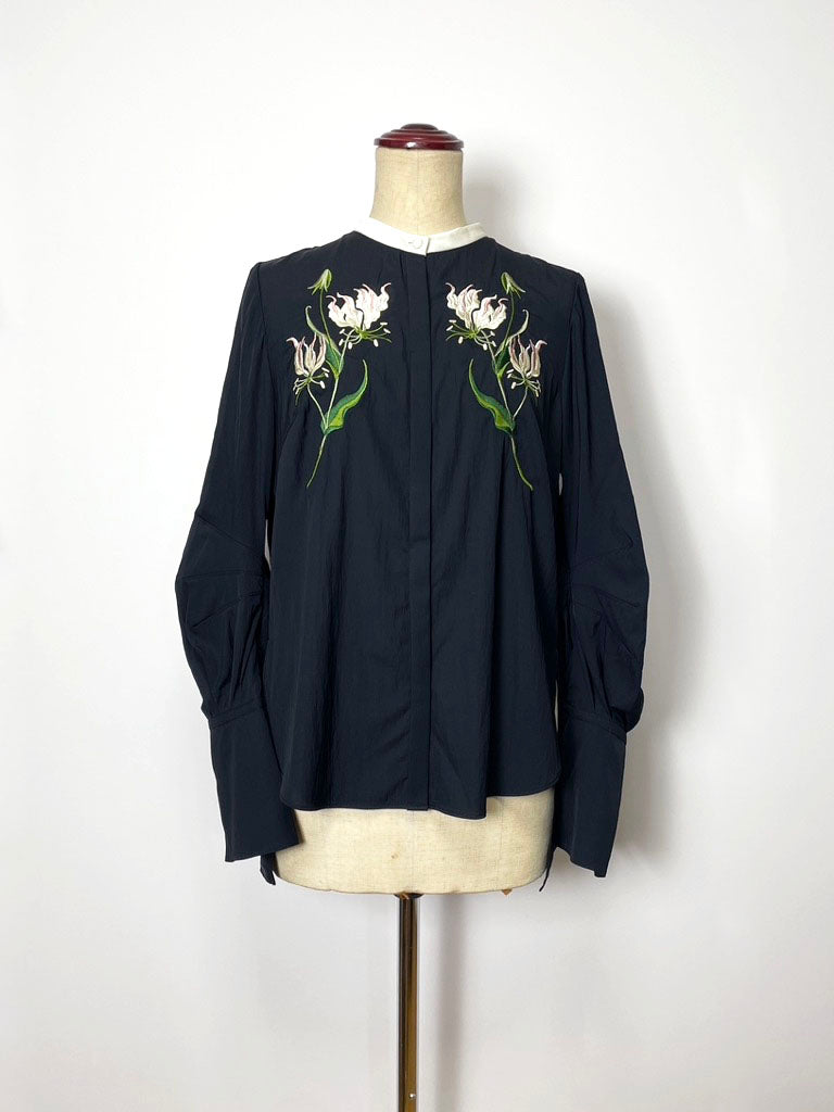 レーヨンストレッチ(グロリオサ刺繍)/ブラウス