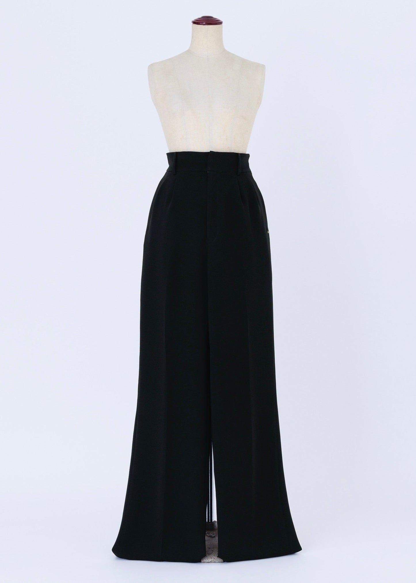 black cat powdery/pants black
