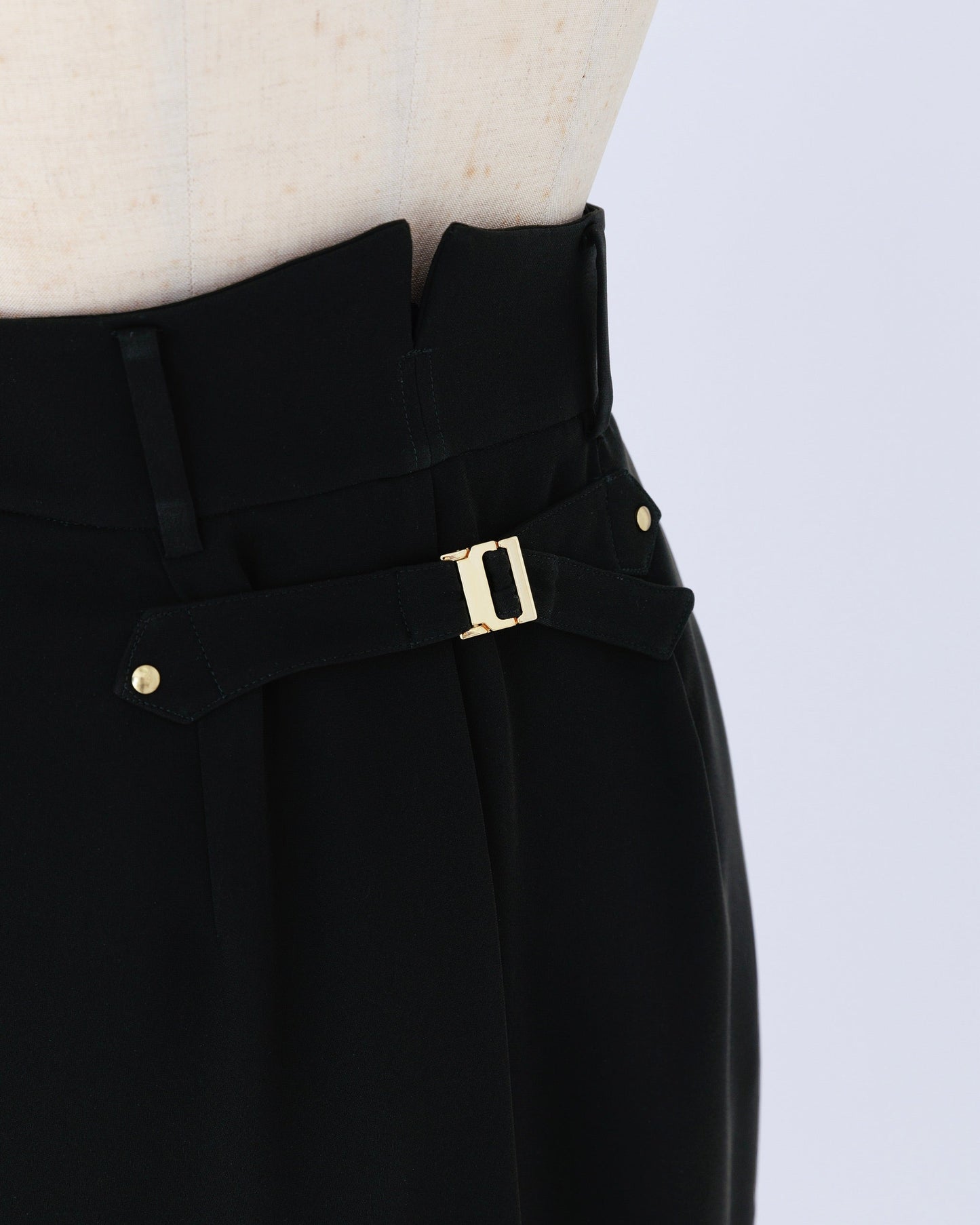 black cat powdery/pants black