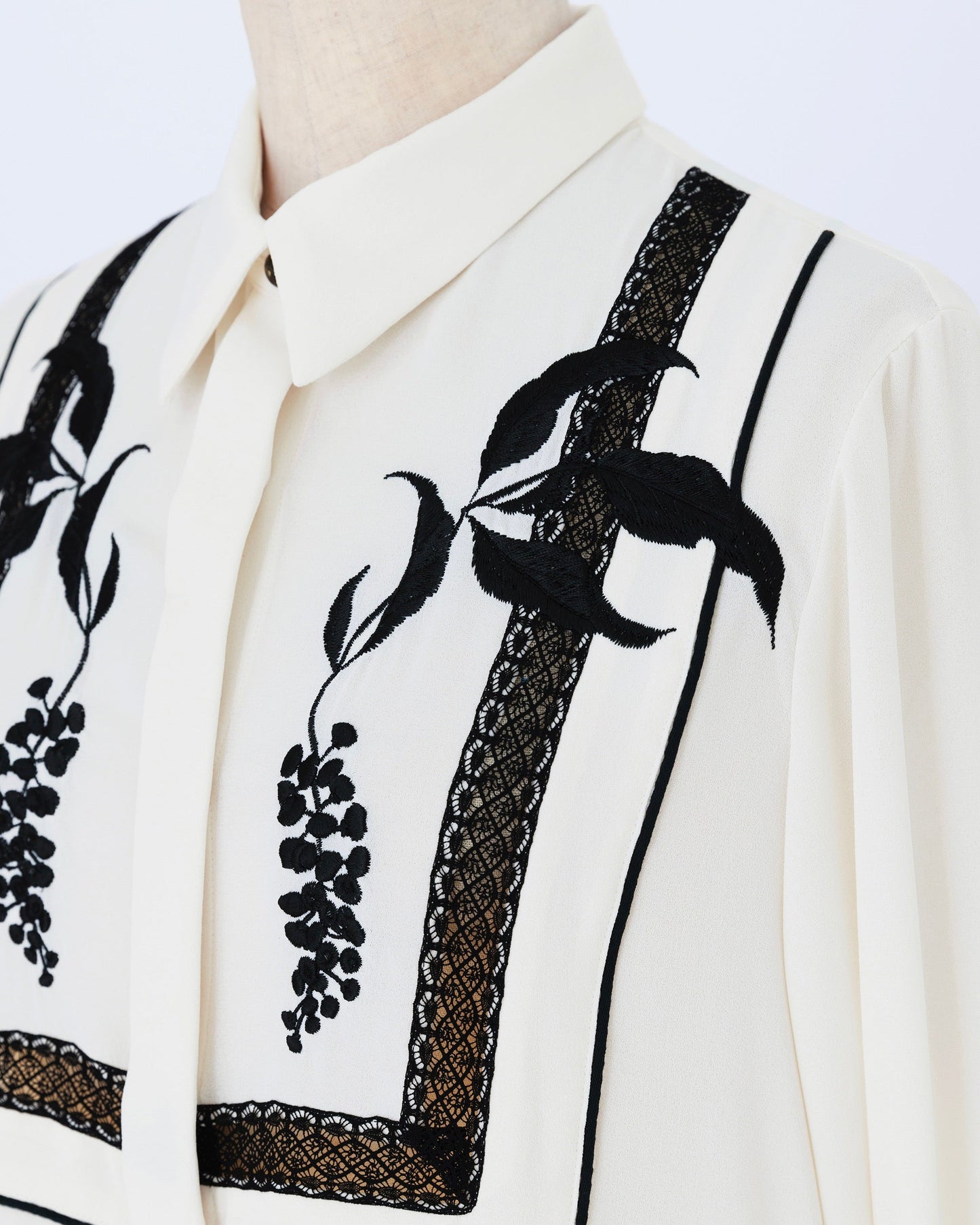 ink berry georgette/one-piece white