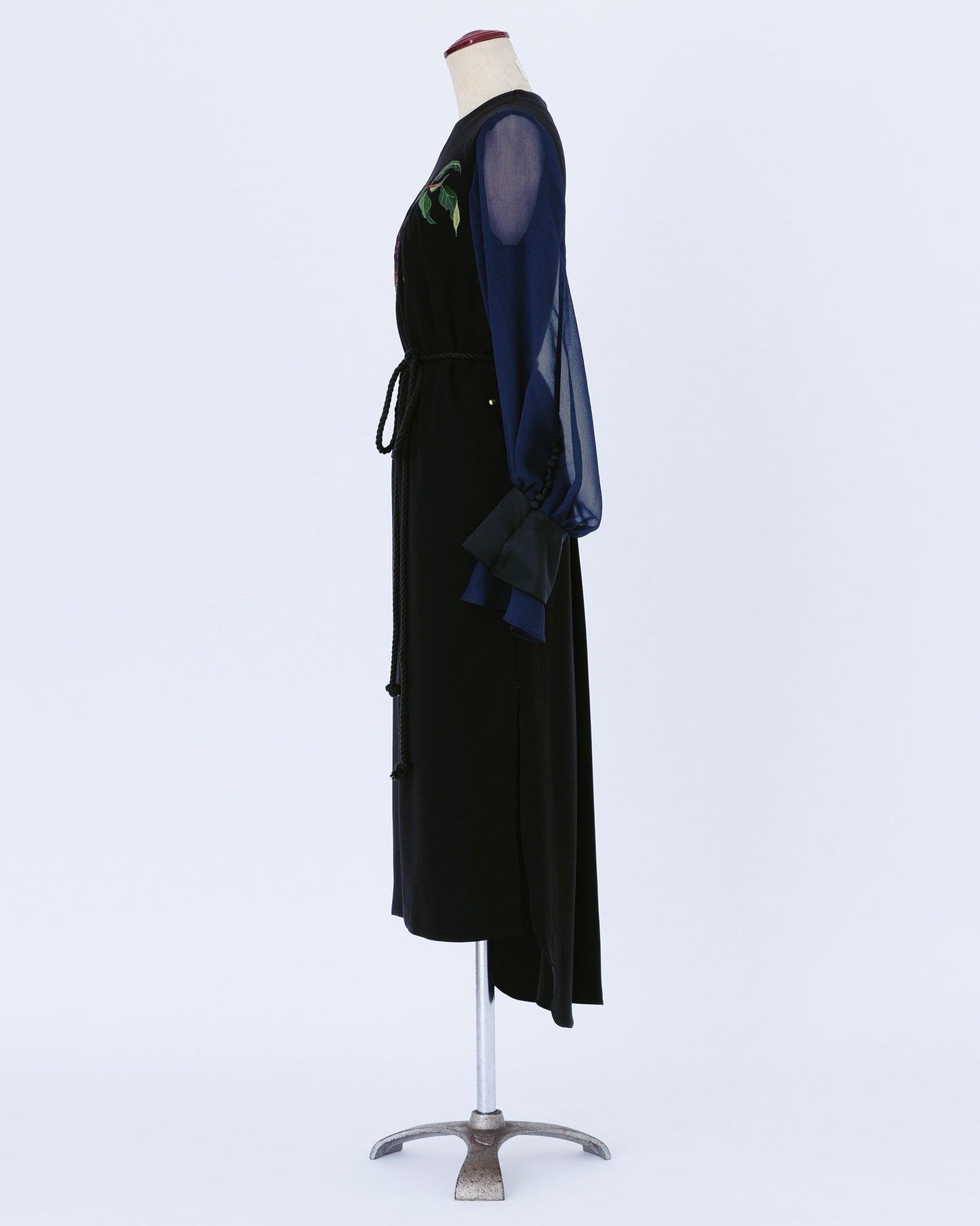 ink berry back satin/one-piece black