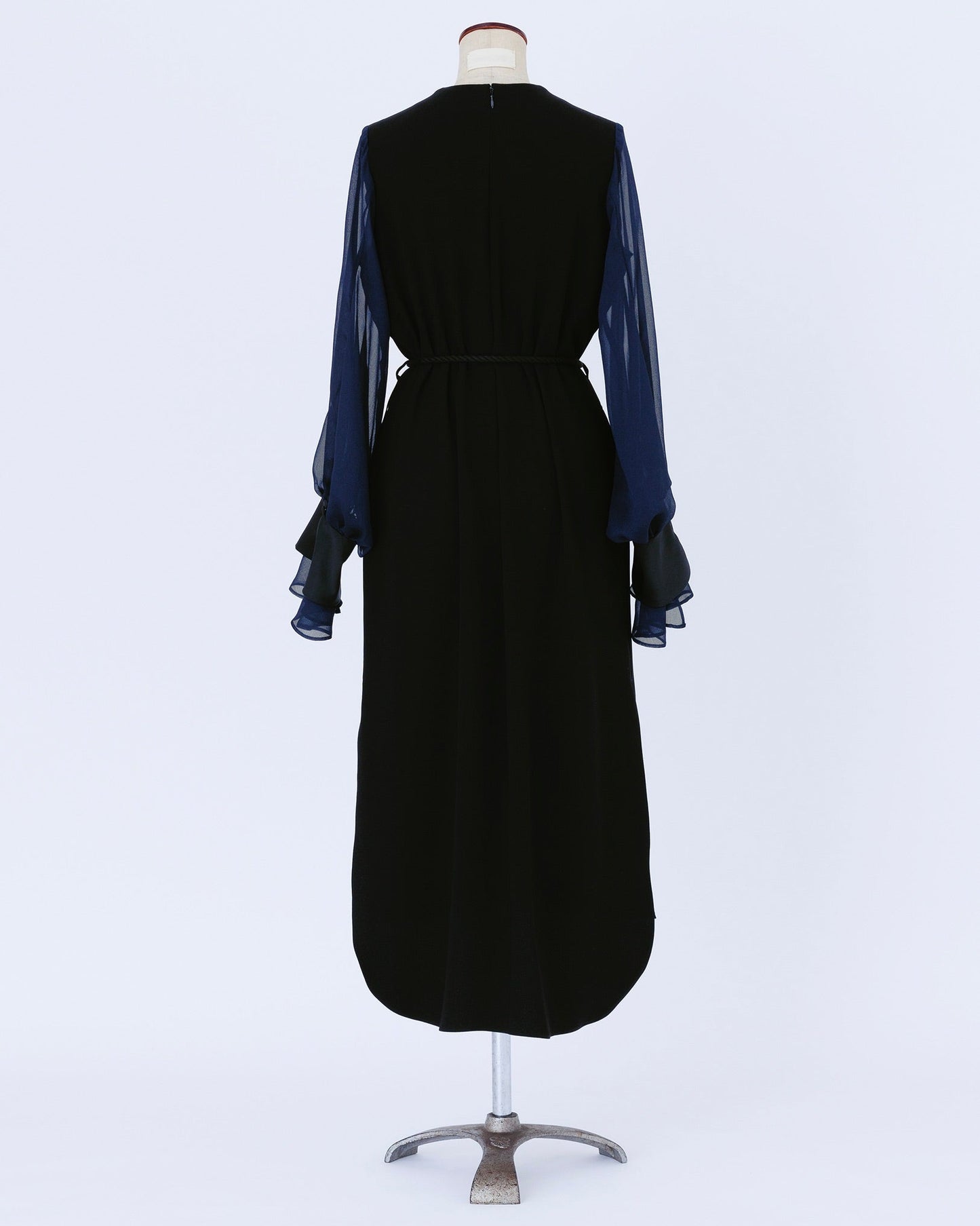 ink berry back satin/one-piece black