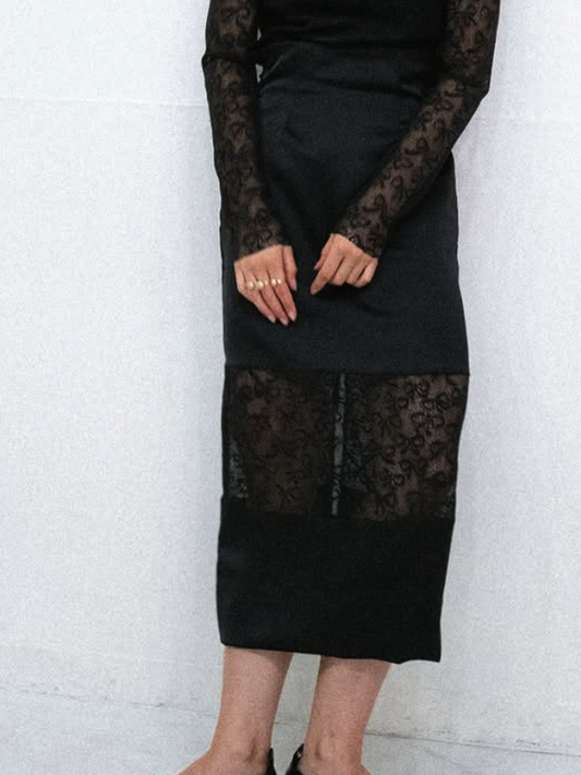 RIBBONPATTERN LACE BLOCKED DOUBLE SATIN SKIRT