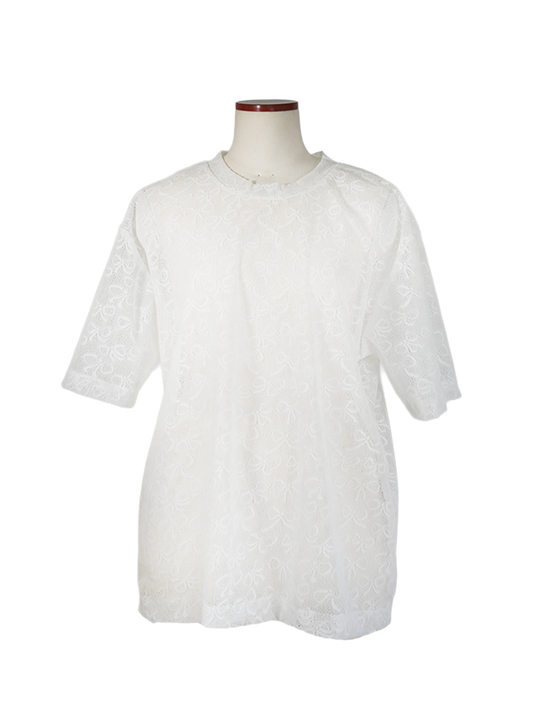 RIBBON PATTERN LACE OVER SIZE T-SHIRT