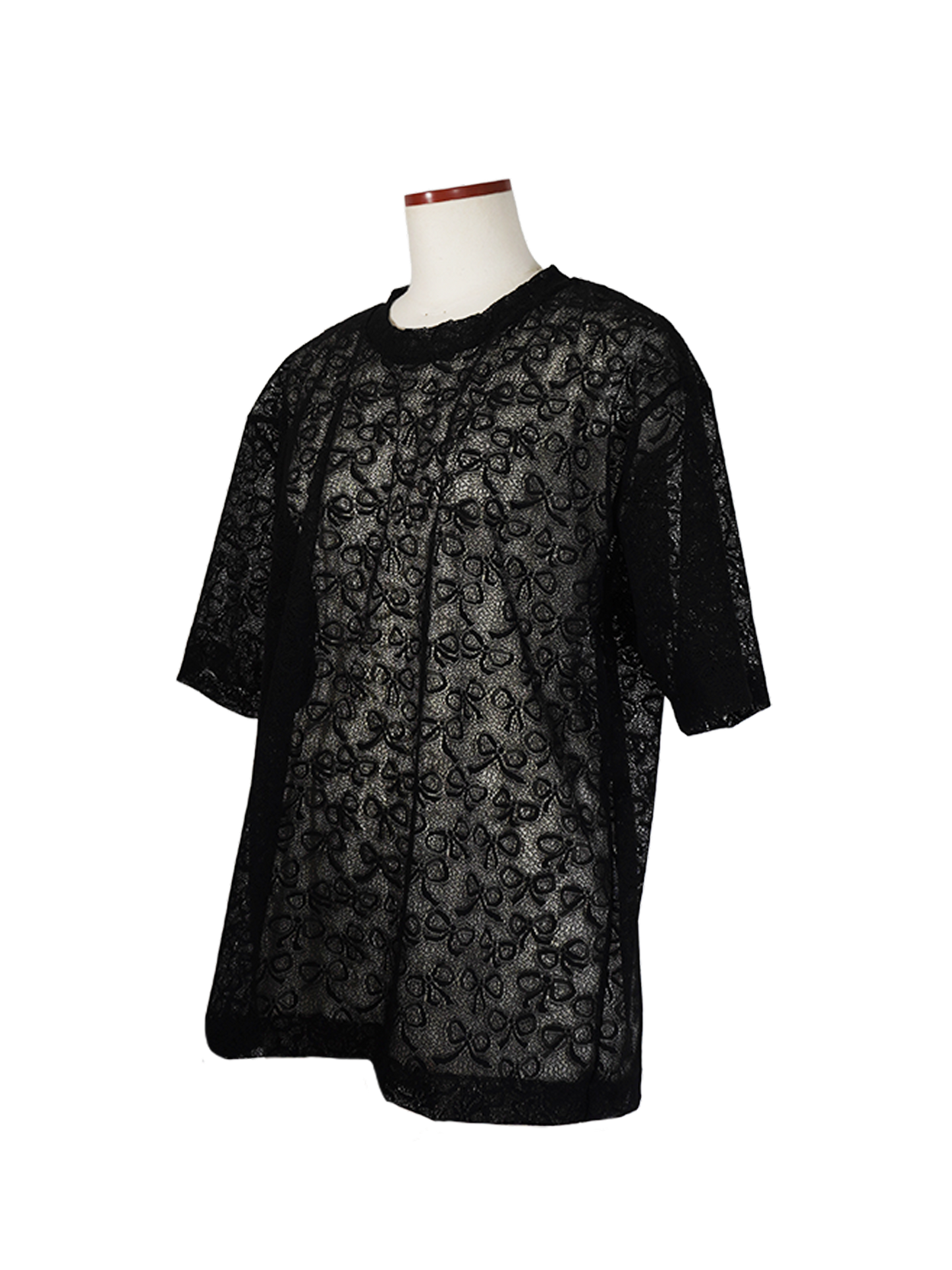 RIBBON PATTERN LACE OVER SIZE T-SHIRT